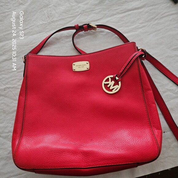 Michael Kors red pebbled leather good condition handbag - Picture 1 of 2
